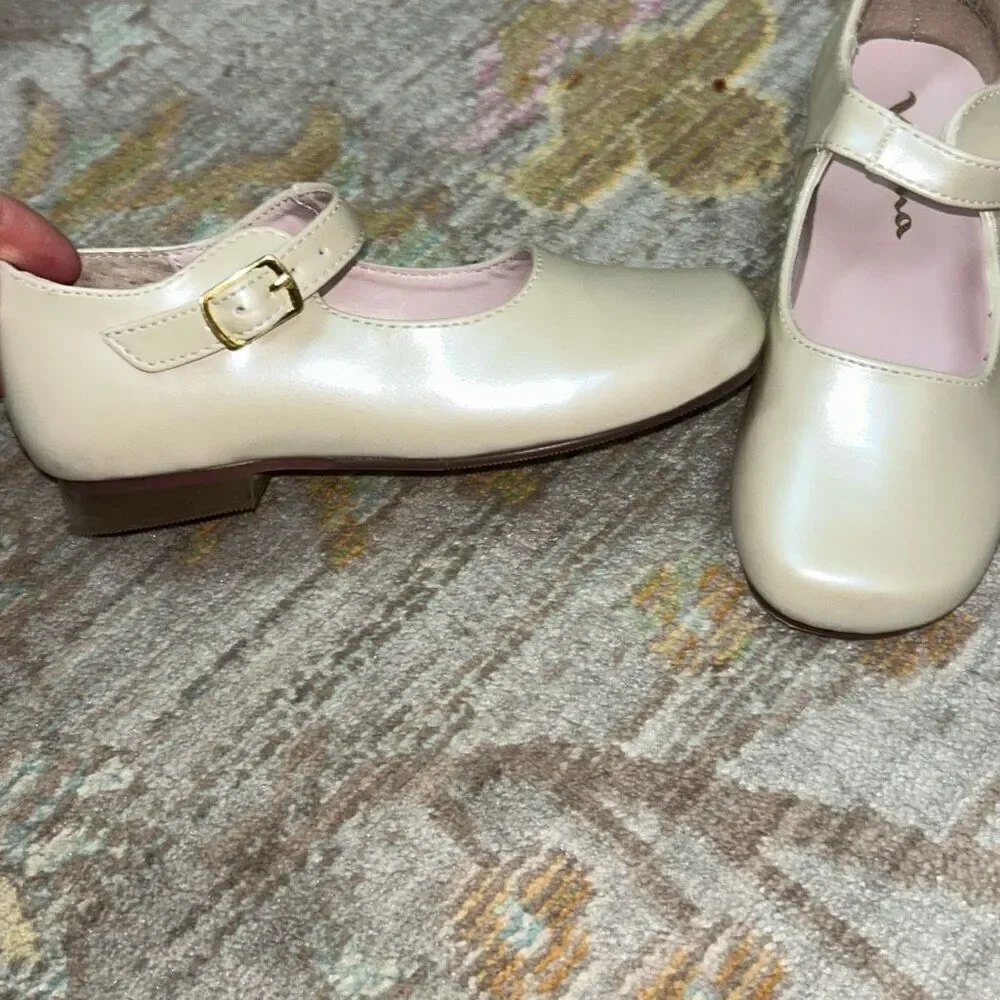 Nina pearl white Mary Jane sz 9w
